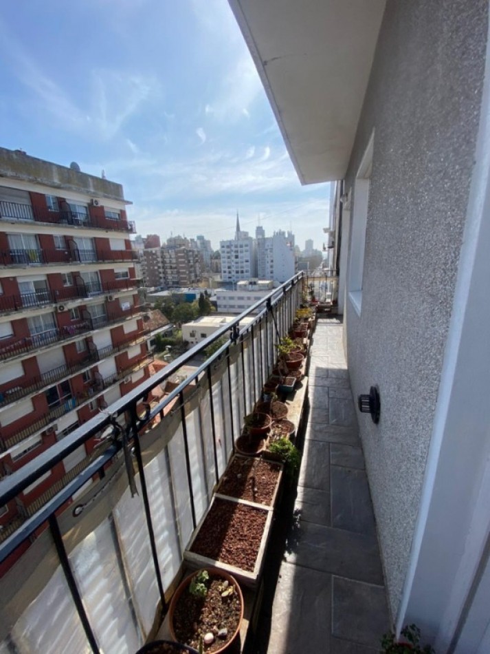 SEMIPISO DE 3 AMB EXTERNO. RECICLADO