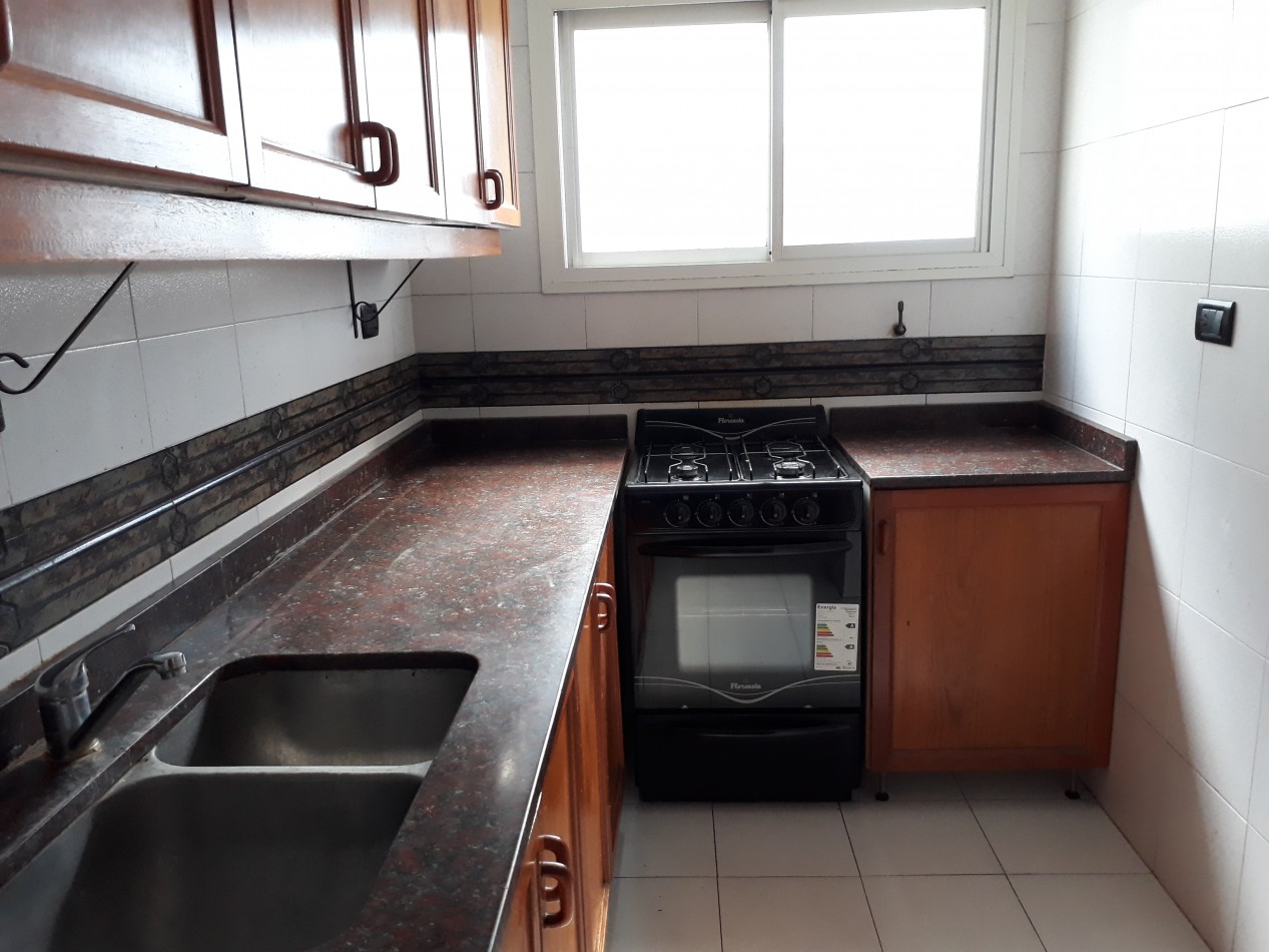 DEPARTAMENTO DE 3 AMB EXTERNO CON DOS BALCONES