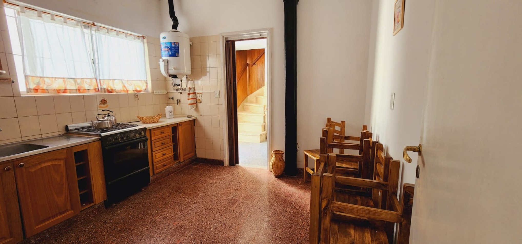 CHALET DE 4 AMB CON GARAJE Y PATIO