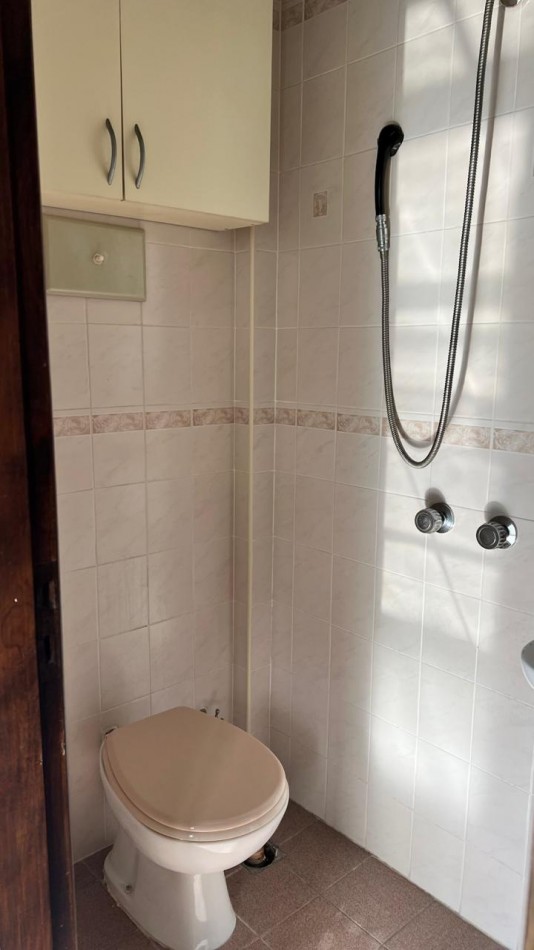 PISO DE 4 AMB CON DEPENDENCIA Y COCHERA 