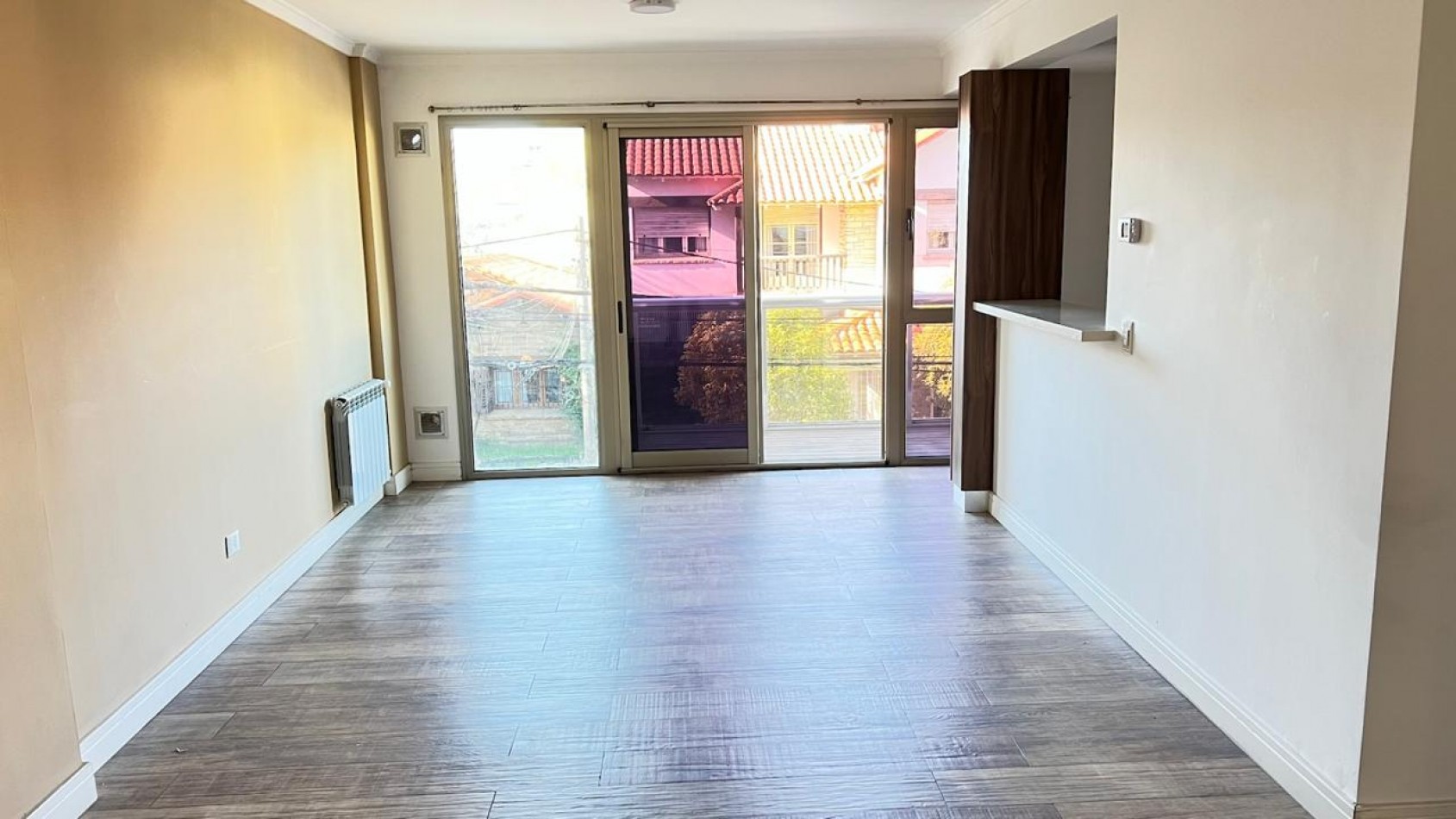 SEMIPISO DE 3 AMB EXTERNO. COCHERA 
