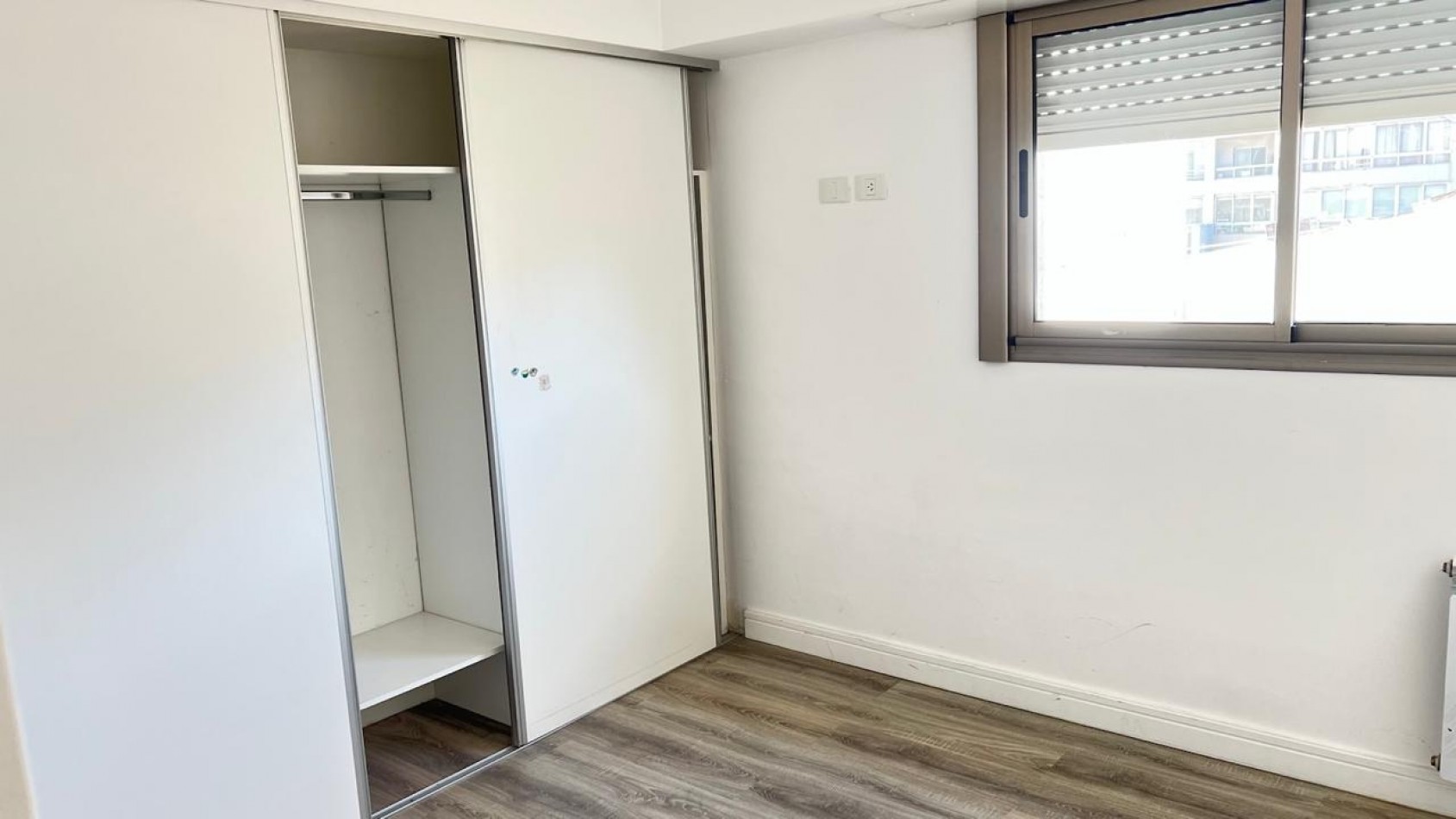 SEMIPISO DE 3 AMB EXTERNO. COCHERA 