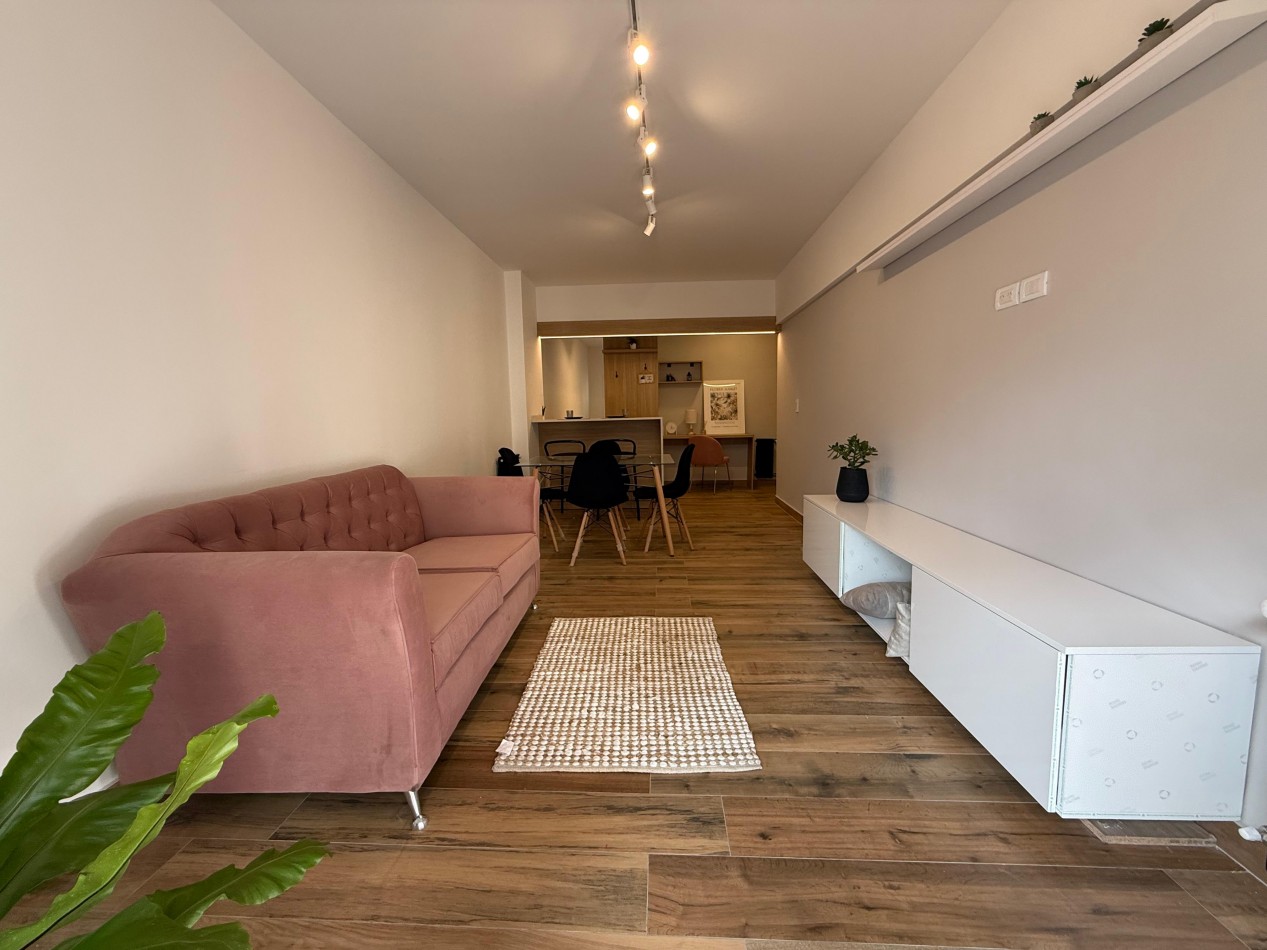 DEPARTAMENTO DE 3 AMB EXTERNO CON BALCON. RECICLADO