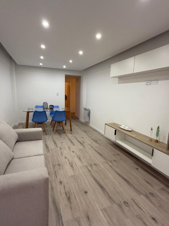 DEPARTAMENTO DE 3 AMB CON COCHERA. EXTERNO. BALCON. RECOCLADO