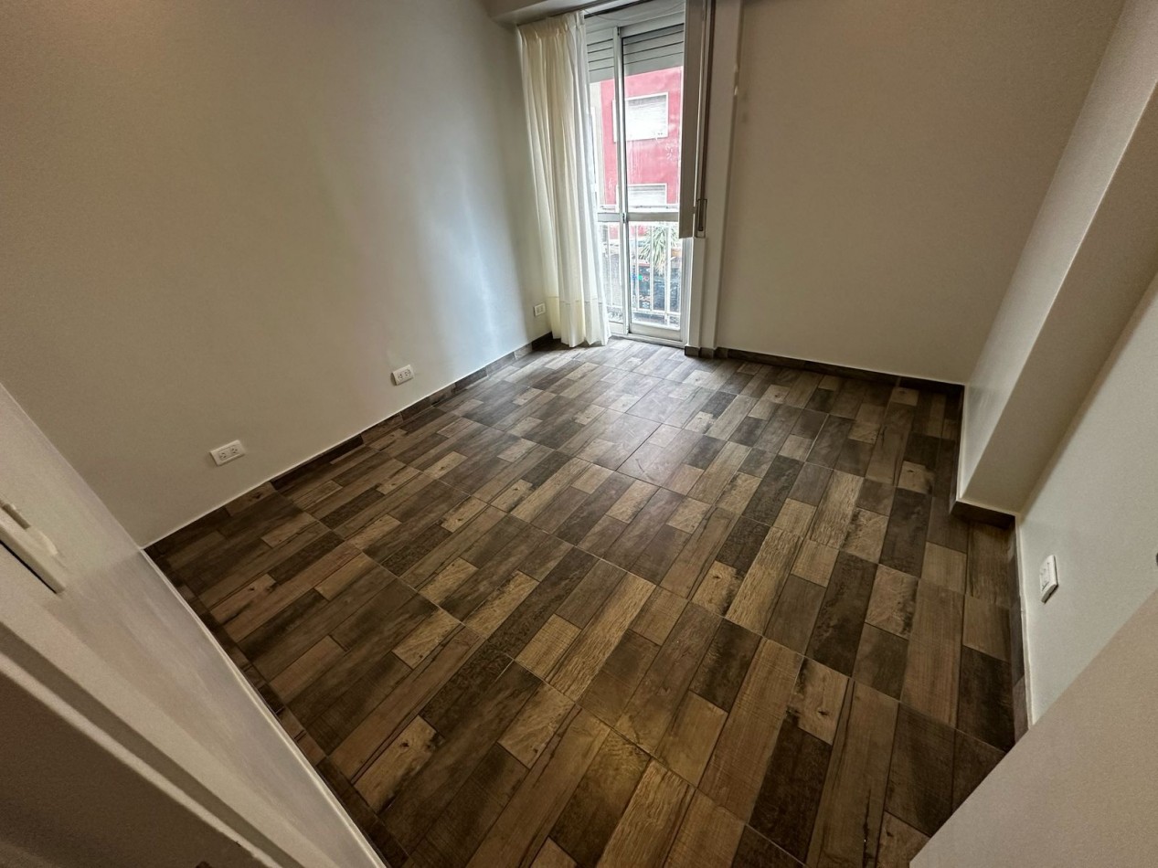 DEPARTAMENTO DE 2 AMB EXTERNO. BALCON. RECICLADO