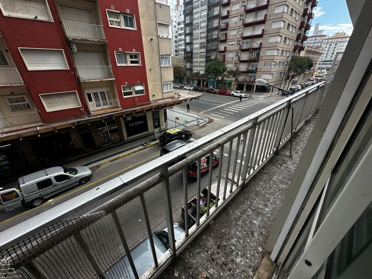 DEPARTAMENTO DE 2 AMB EXTERNO. BALCON. RECICLADO