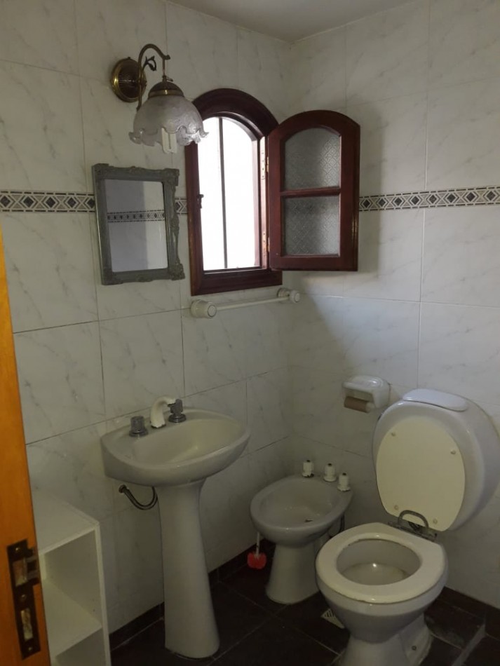 CHALET 4 AMB CON CASA AL FONDO Y LOCAL