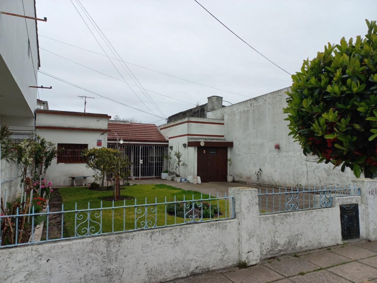 CASA DE 3 AMB CON GARAJE Y PARQUE