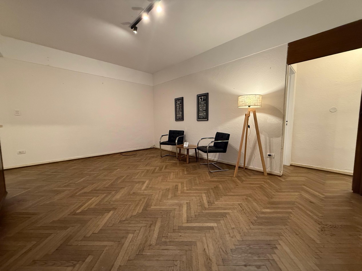 DEPARTAMENTO DE 3 AMB CON DEPENDENCIA