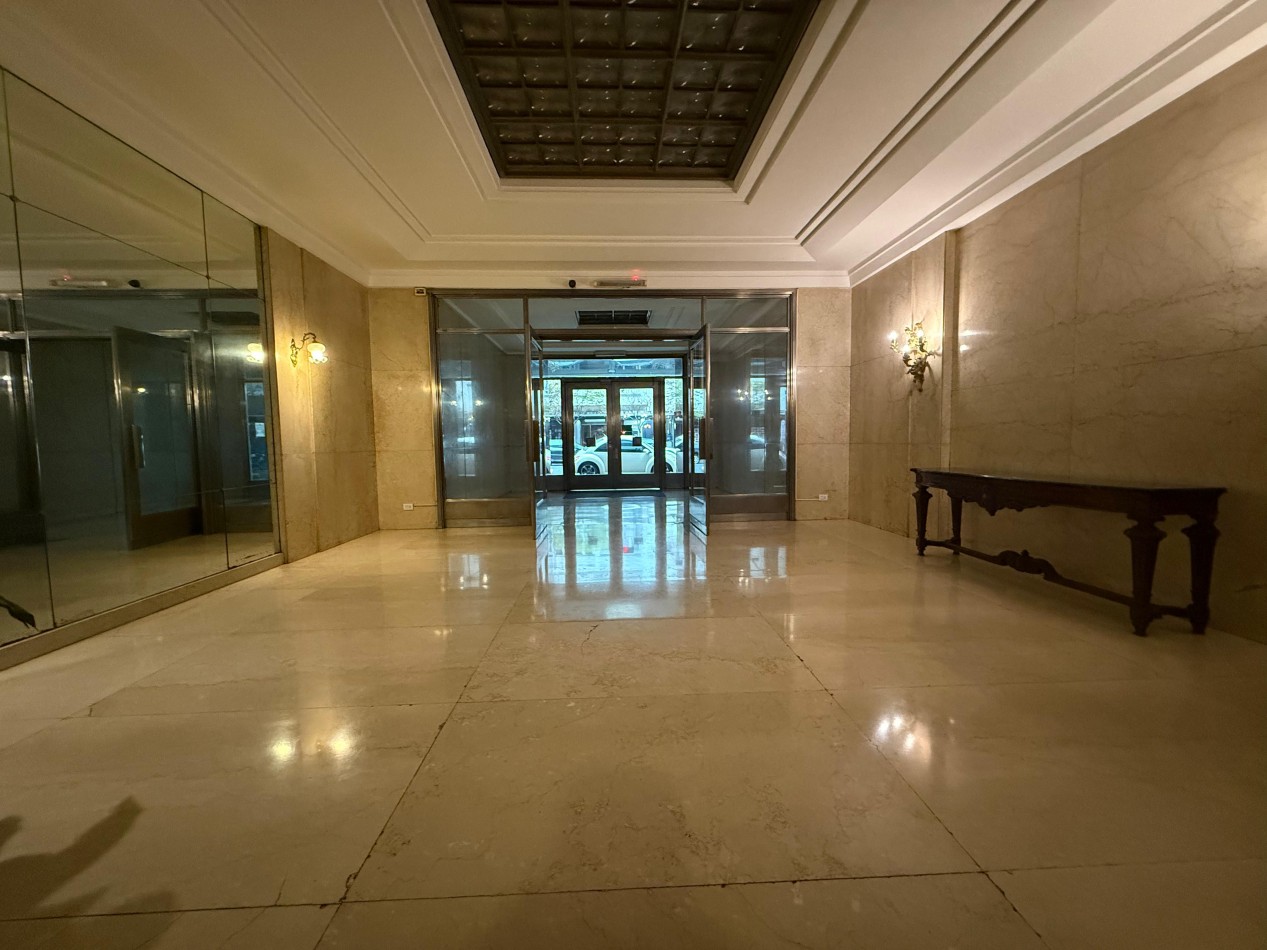 DEPARTAMENTO DE 3 AMB CON DEPENDENCIA
