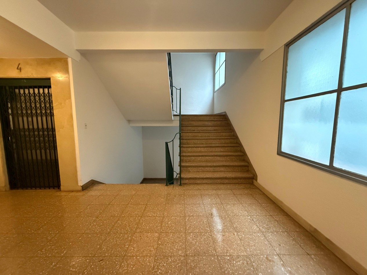 DEPARTAMENTO DE 3 AMB CON DEPENDENCIA
