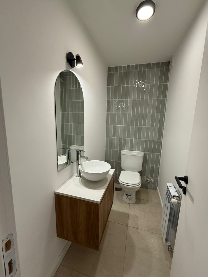 DEPARTAMENTO DE 3 AMB EXTERNO CON BALCON. RECICLADO