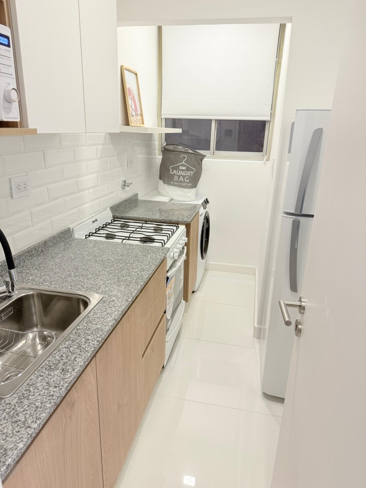 DEPARTAMENTO DE 2 AMB EXTERNO CON BALCON. RECICLADO