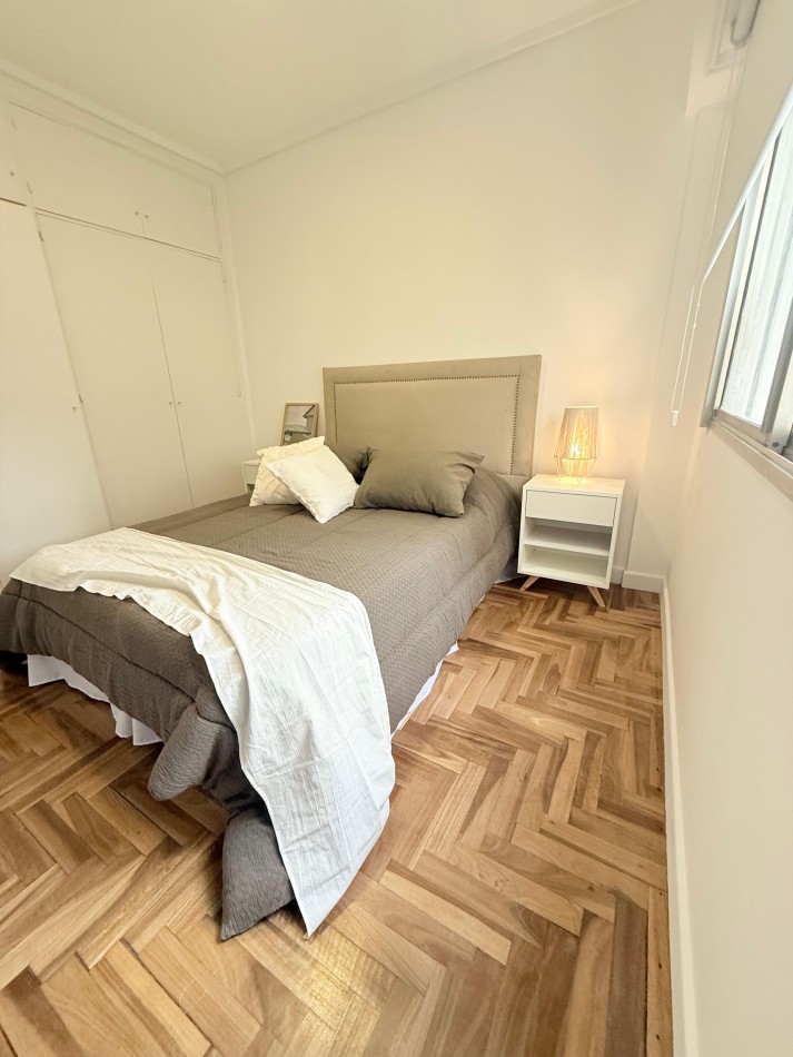DEPARTAMENTO DE 2 AMB EXTERNO CON BALCON. RECICLADO