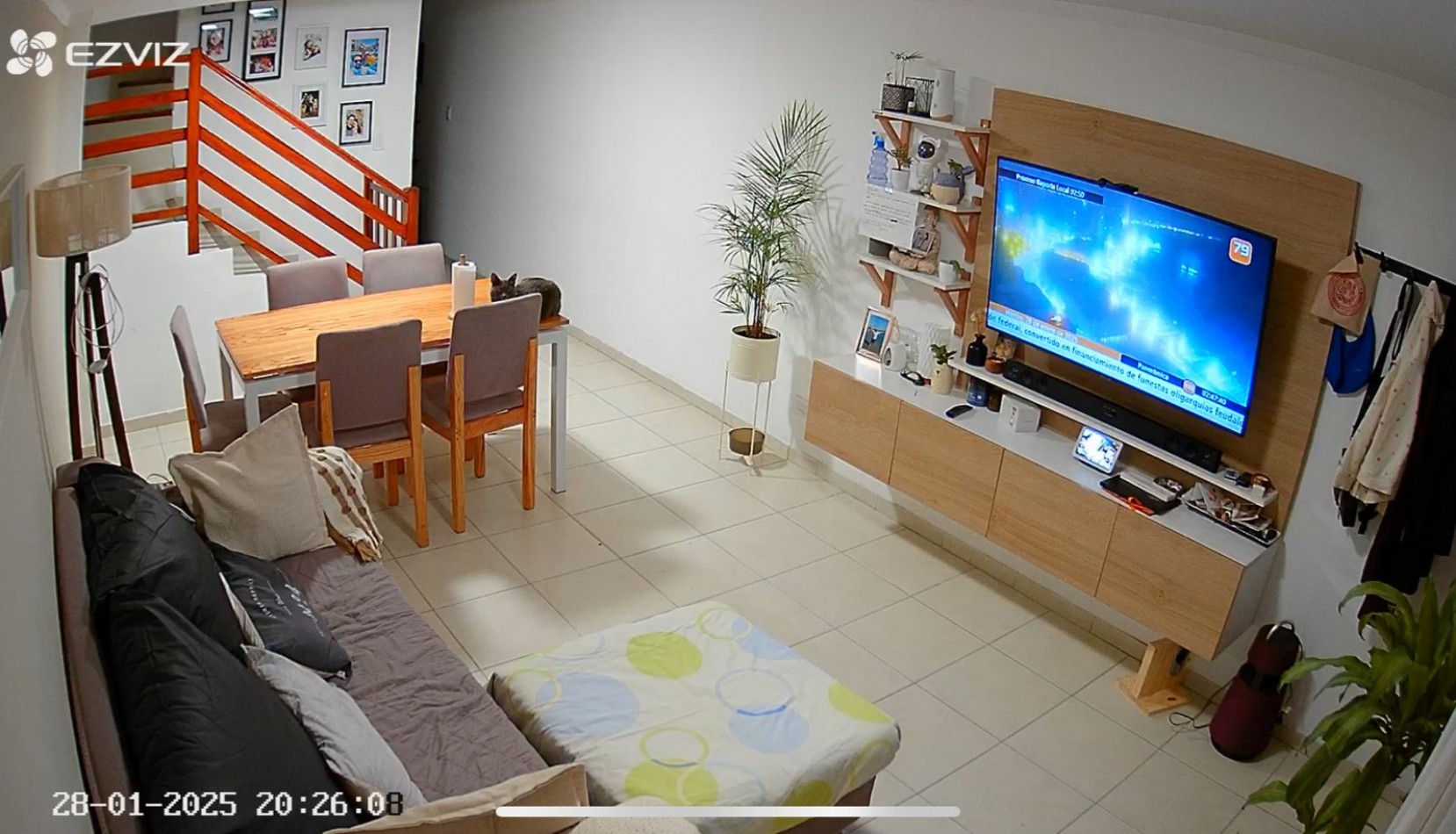 DUPLEX DE 4 AMB CON ENTRADA DE AUTO TECHADA Y PARQUE