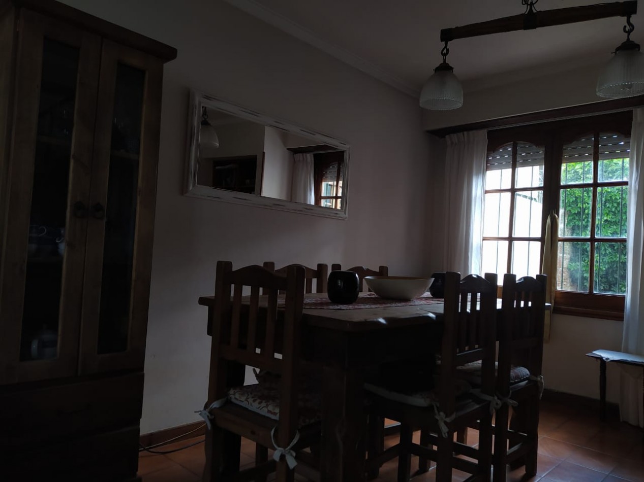 DUPLEX DE 4 AMB CON ENTRADA DE AUTO Y PARQUE EN ALQUILER