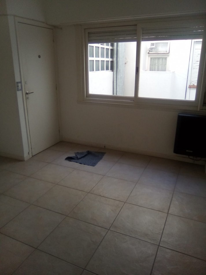 DEPARTAMENTO DE 1 AMB LATERAL 