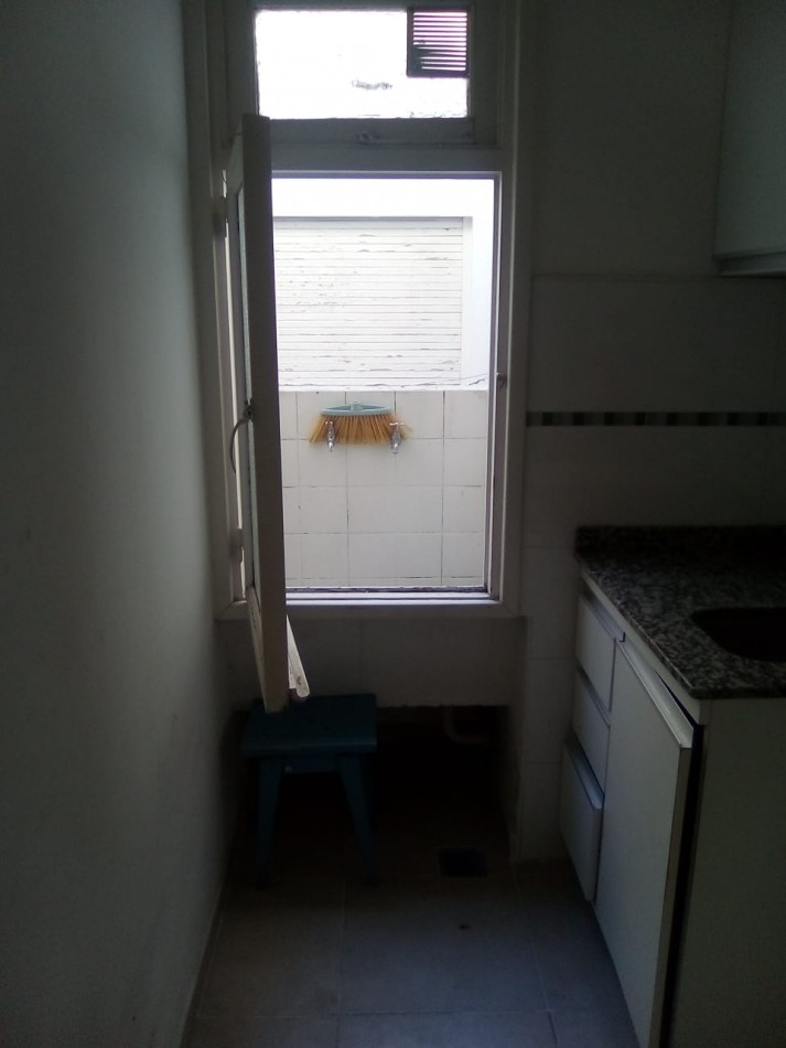 DEPARTAMENTO DE 1 AMB LATERAL 