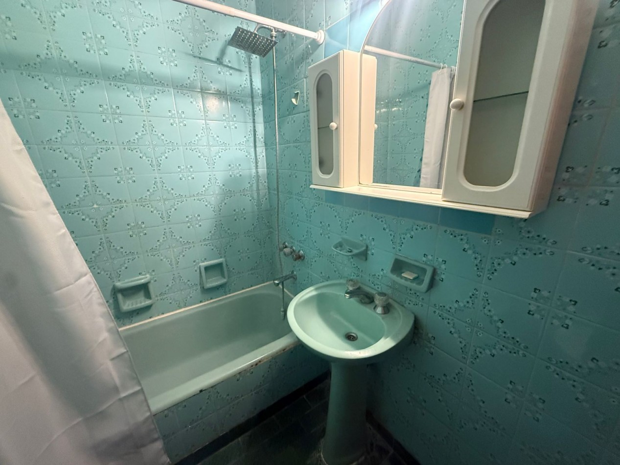 DEPARTAMENTO DE 3 AMB EXTERNO CON BALCON 