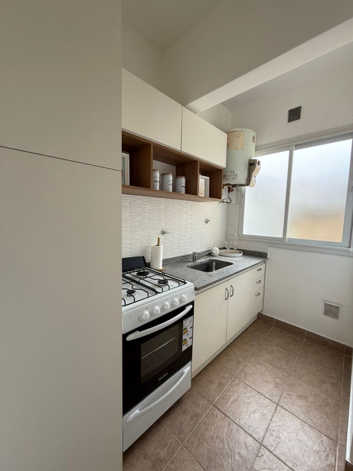 DEPARTAMENTO DE 3 AMB CON DEPENDENCIA EXTERNO CON BALCON TERRAZA