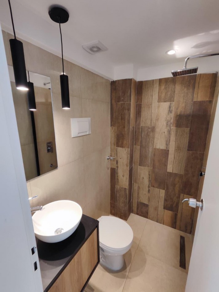 DEPARTAMENTO DE 4 AMB CON COCHERA 