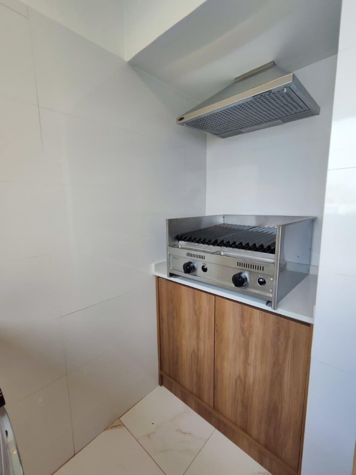 DEPARTAMENTO DE 4 AMB CON COCHERA 