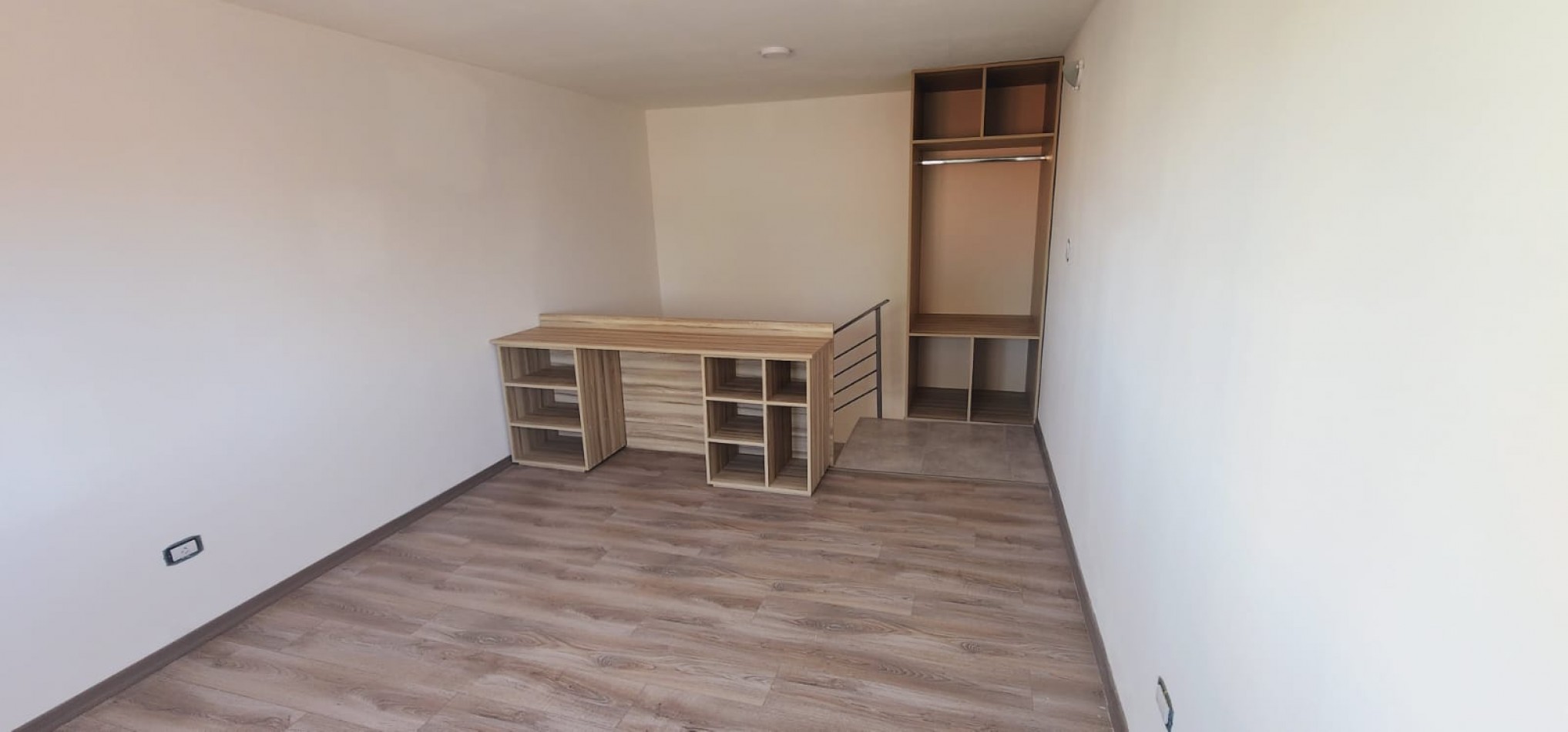 DUPLEX DE 4 AMB A ESTRENAR. ENTRADA DE AUTO Y PARQUE 
