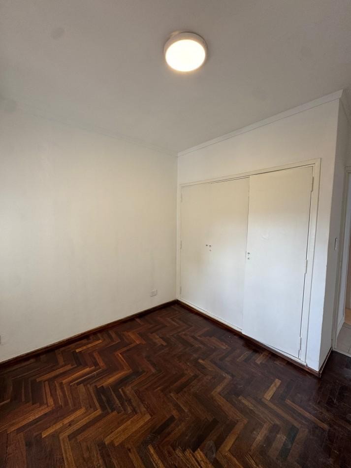 DEPARTAMENTO DE 3 AMB EXTERNO CON BALCON 