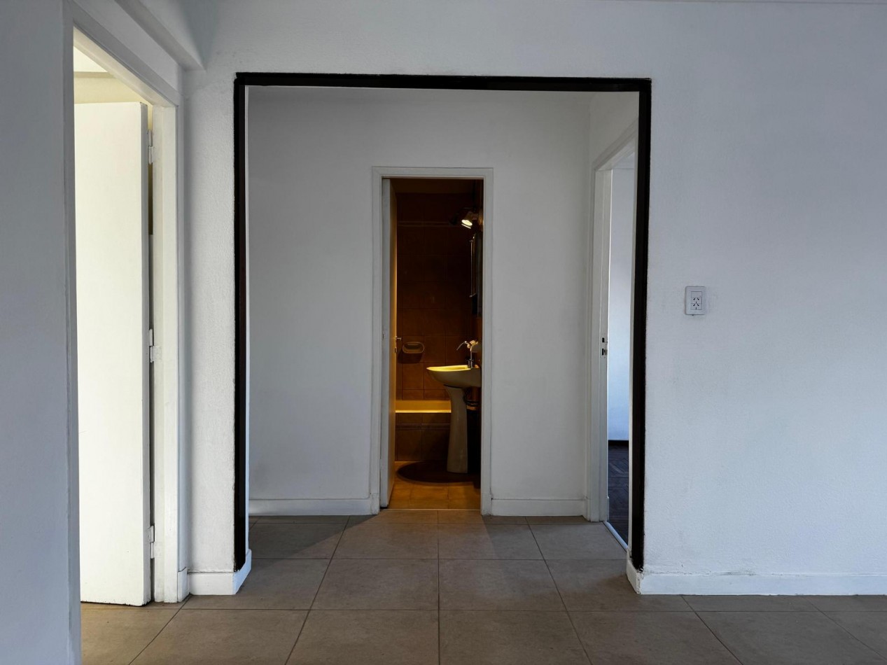 DEPARTAMENTO DE 3 AMB EXTERNO CON BALCON 