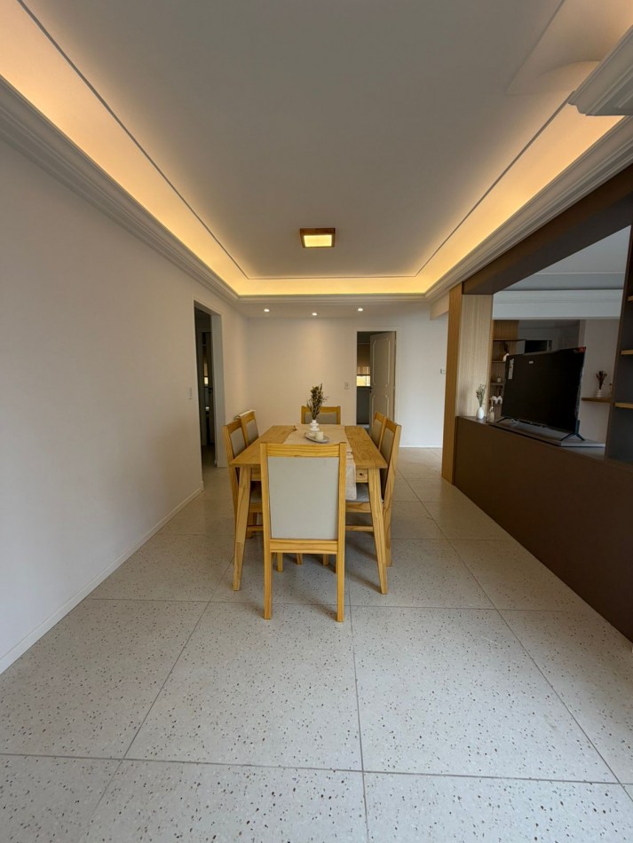 DEPARTAMENTO DE 4 AMBIENTES EXTERNO RECICLADO