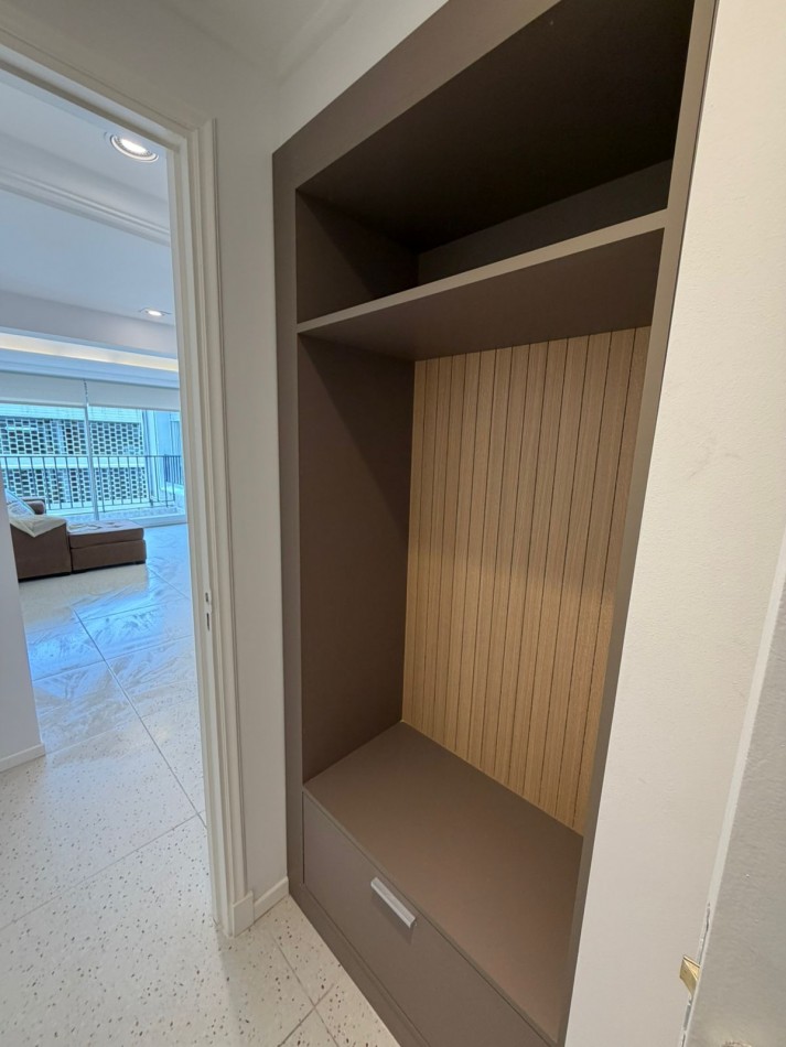 DEPARTAMENTO DE 4 AMBIENTES EXTERNO RECICLADO