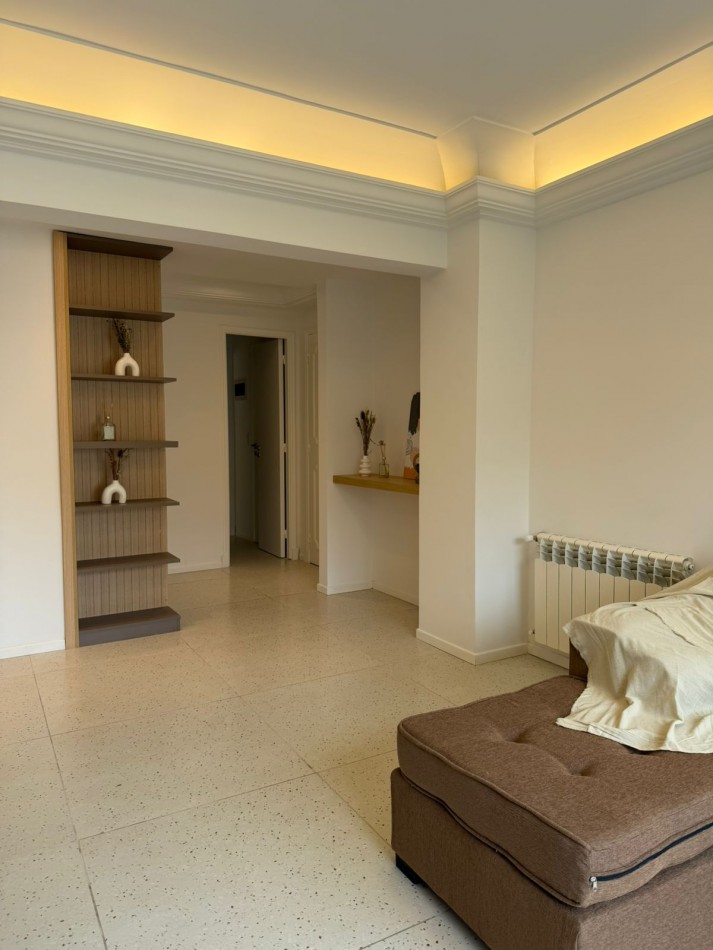 DEPARTAMENTO DE 4 AMBIENTES EXTERNO RECICLADO