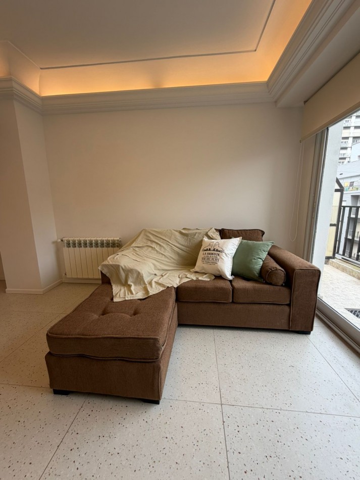 DEPARTAMENTO DE 4 AMBIENTES EXTERNO RECICLADO