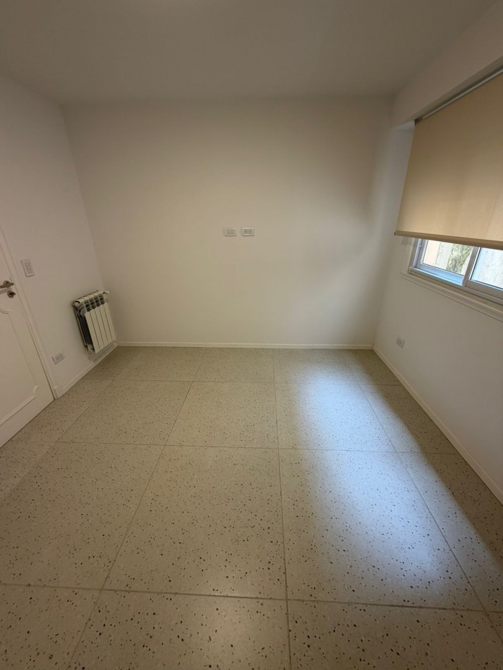 DEPARTAMENTO DE 4 AMBIENTES EXTERNO RECICLADO