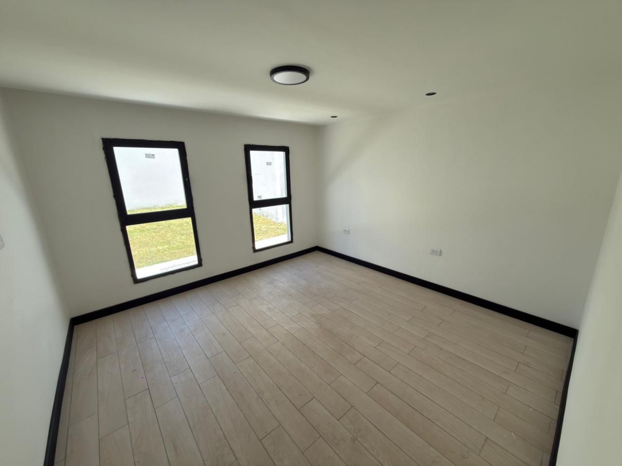 CHALET DE 3 AMBIENTES RECICLADO