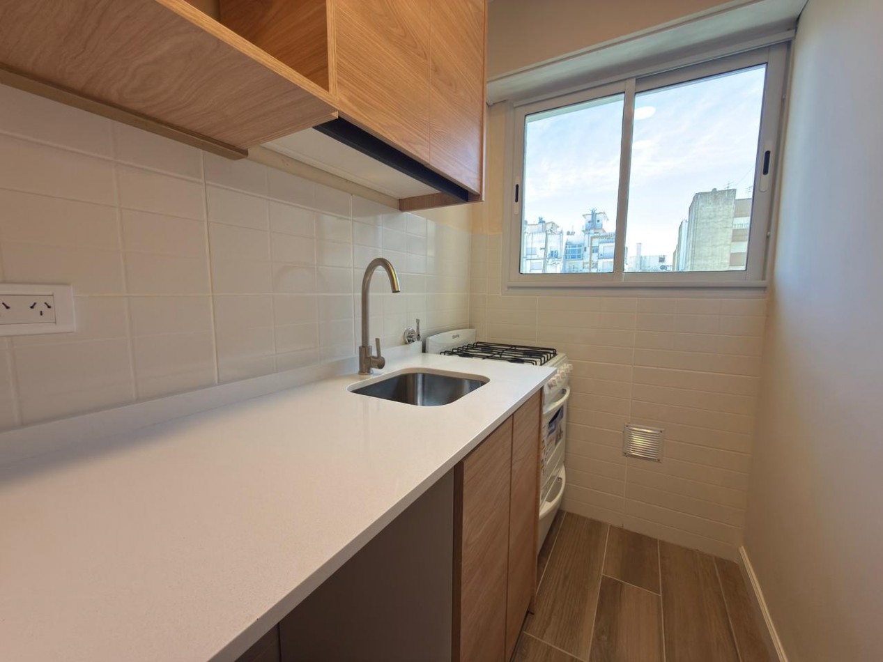 DEPARTAMENTO DE 1 AMB EXTERNO CON BALCON. RECICLADO 