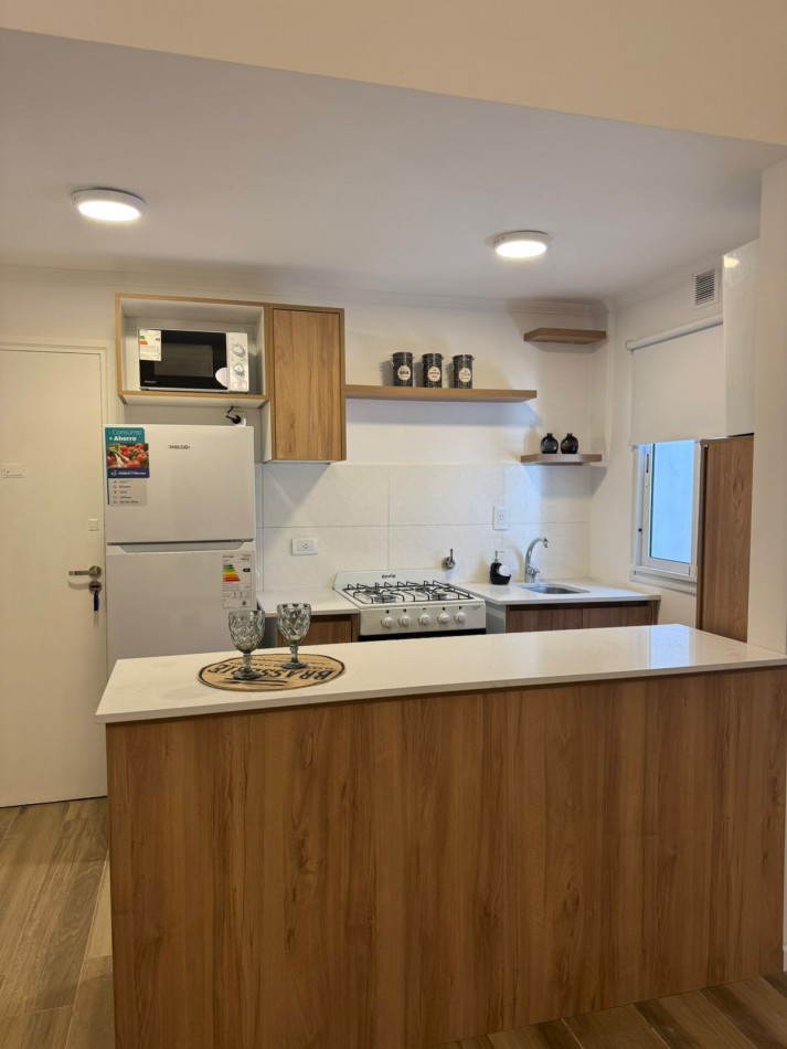 DEPARTAMENTO DE 2 AMB AL CONTRAFRENTE. RECICLADO