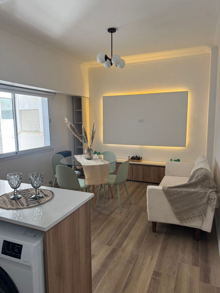 DEPARTAMENTO DE 2 AMB AL CONTRAFRENTE. RECICLADO