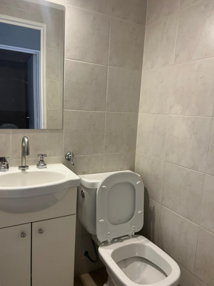 DEPARTAMENTO DE 3 AMB EXTERNO. BALCON Y COCHERA. VISTA AL MAR