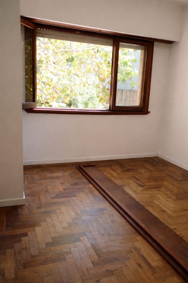 DEPARTAMENTO DE 3 AMB EXTERNO. BALCON 