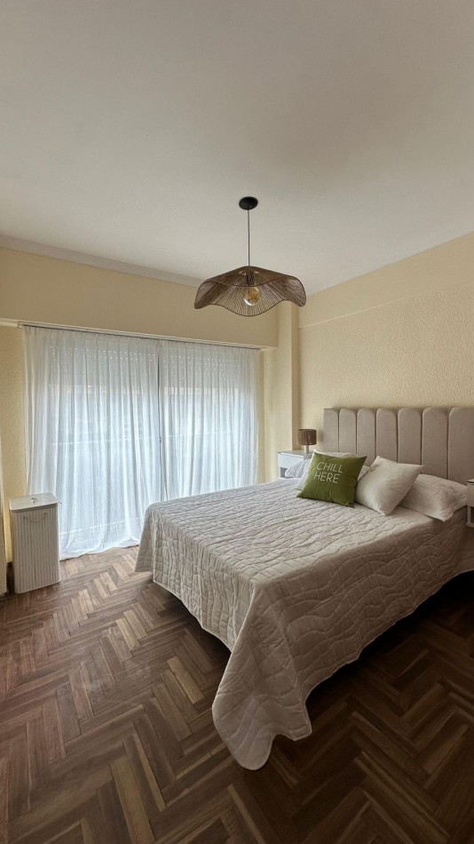 DEPARTAMENTO DE 2 AMB A LA CALLE 