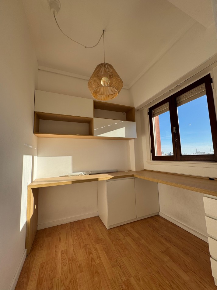 PISO DE 4 AMB CON BALCON CORRIDO Y VISTA AL MAR