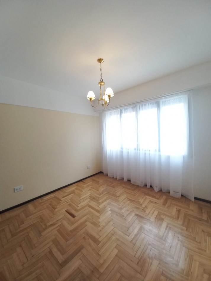 DEPARTAMENTO DE 3 AMB EXTERNO CON BALCON 