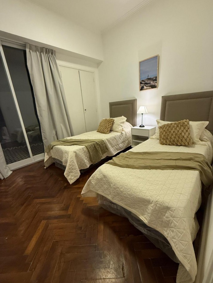 DEPARTAMENTO DE 3 AMB CON 2 PATIOS 