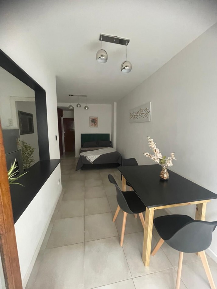 DEPARTAMENTO DE 1 AMB EXTERNO CON BALCON 