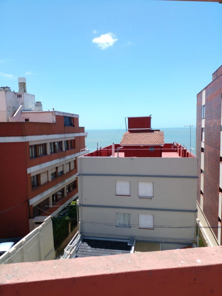 Departamento de 3 ambientes con balcon 