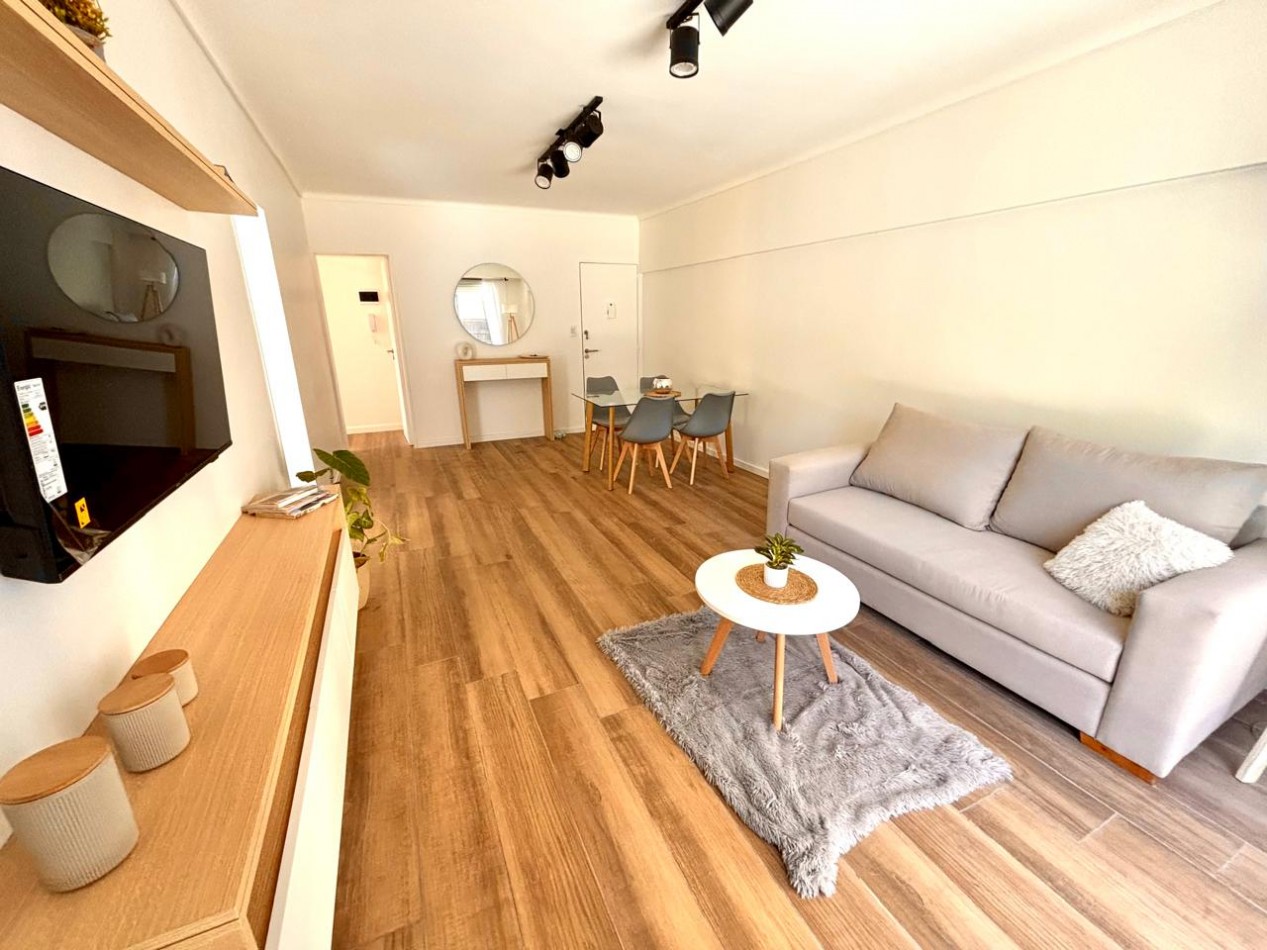 DEPARTAMENTO DE 2 AMB EXTERNO CON BALCON. RECICLADO