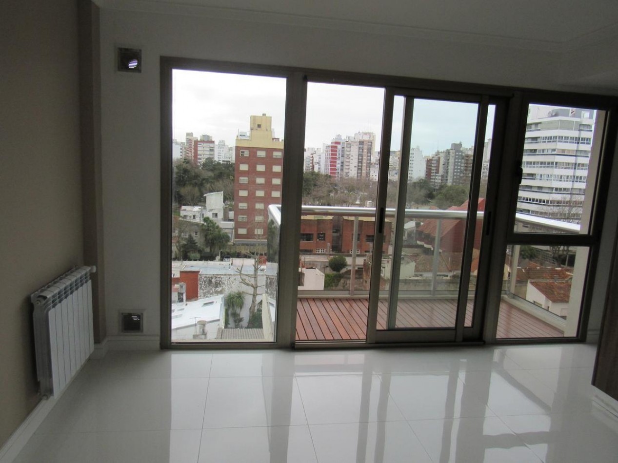Semipiso de 3 amb con cochera a estrenar. DAMAR 
