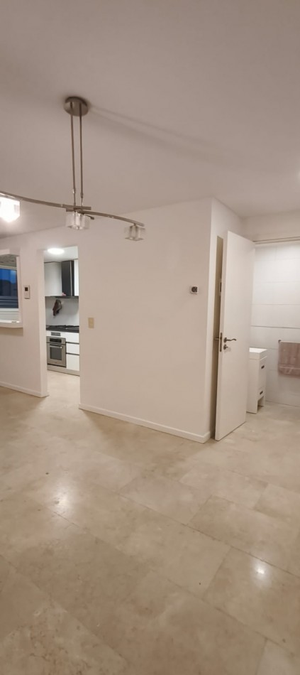 DEPARTAMENTO DE 2 AMB EN RIPALDA XX