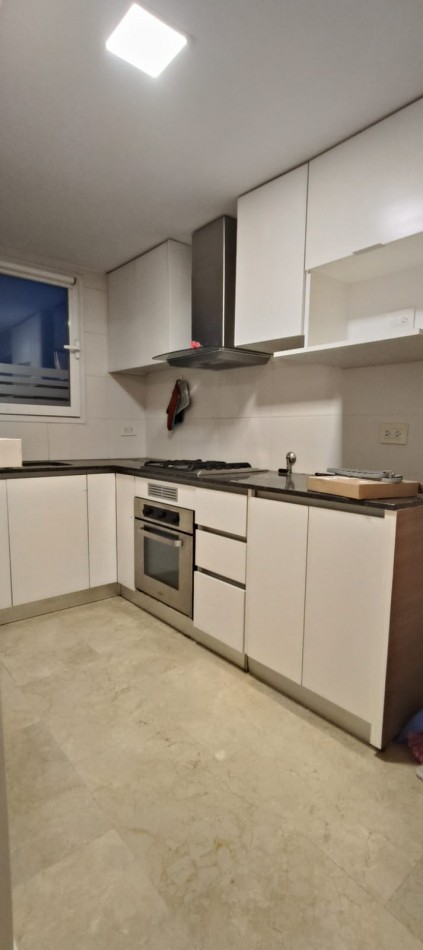 DEPARTAMENTO DE 2 AMB EN RIPALDA XX